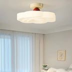 Plafonnier semi-encastré beige en forme de tambour avec abat-jour en plastique
