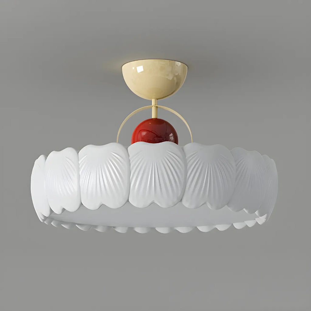 Plafonnier semi-encastré beige en forme de tambour avec abat-jour en plastique