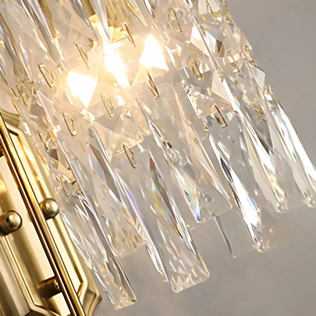 Applique murale cylindrique en cristal à col de cygne doré de luxe