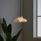 Suspension minimaliste en verre transparent avec corde dorée