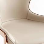Chaises de salle à manger glamour à oreilles en cuir selle avec pieds en métal