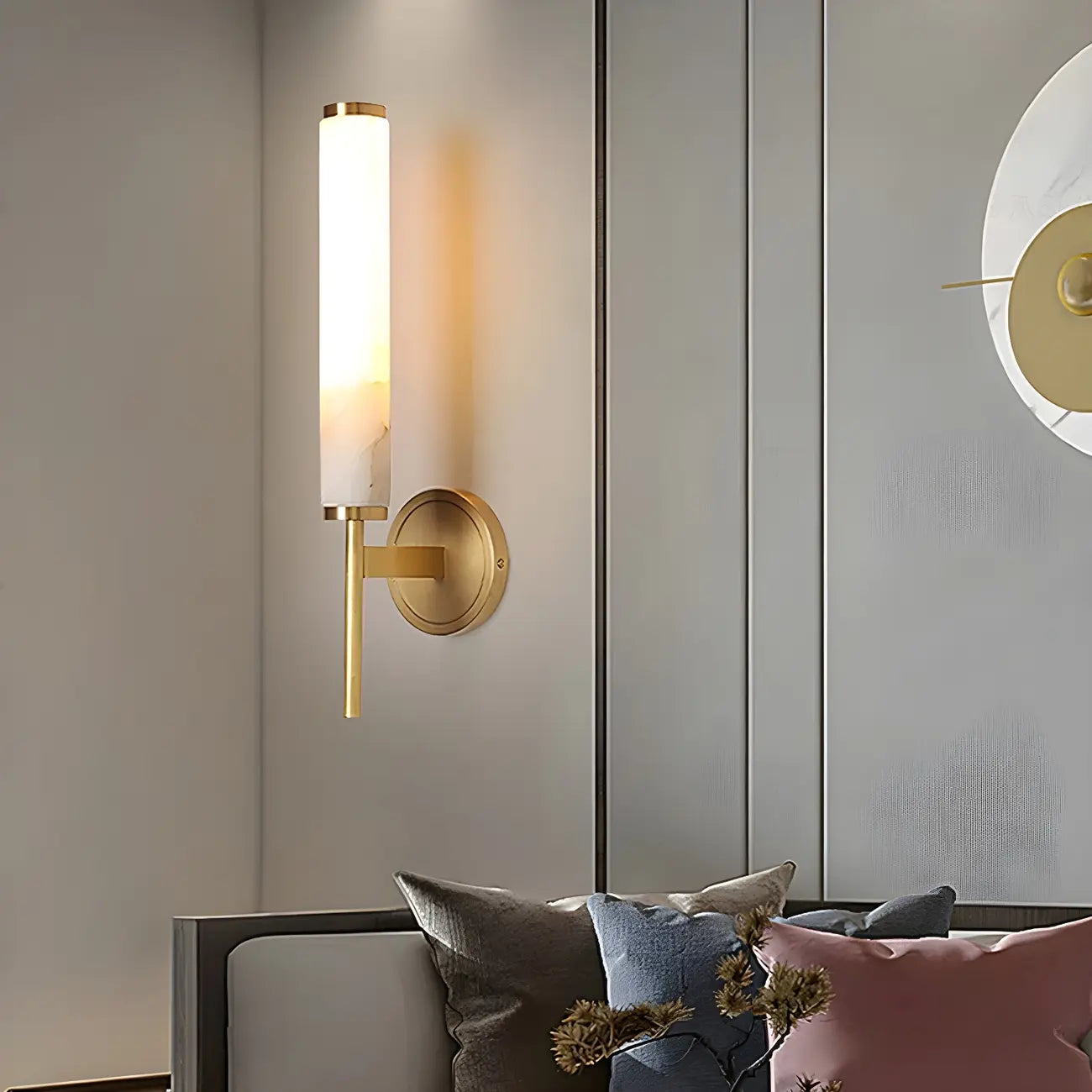 Applique murale moderne cylindrique en pierre dorée avec éclairage LED pour chambre