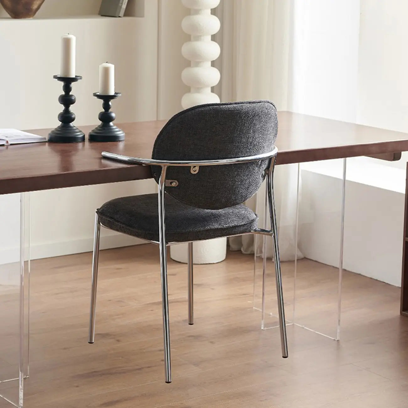 Chaises de salle à manger minimalistes sans accoudoirs, revêtues de tissu et rembourrées