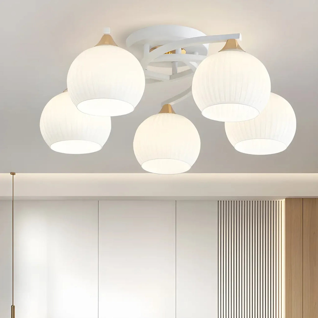 Plafonnier semi-encastré minimaliste en verre blanc dôme