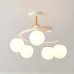 Plafonnier semi-encastré moderne en métal avec ampoule globe.