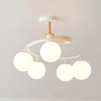 Plafonnier semi-encastré moderne en métal avec ampoule globe.