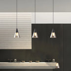 Suspension moderne conique en verre noir pour îlot de cuisine