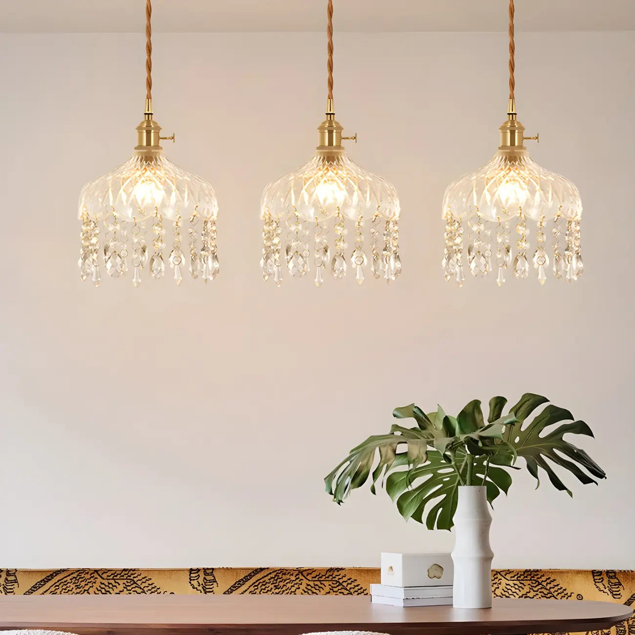 Luminaires suspendus élégants en cristal doré pour îlot