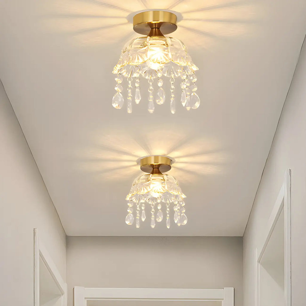 Plafonnier semi-encastré élégant en forme de dôme floral en cristal doré
