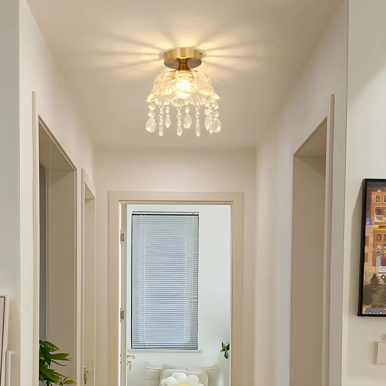 Plafonnier semi-encastré élégant en forme de dôme floral en cristal doré