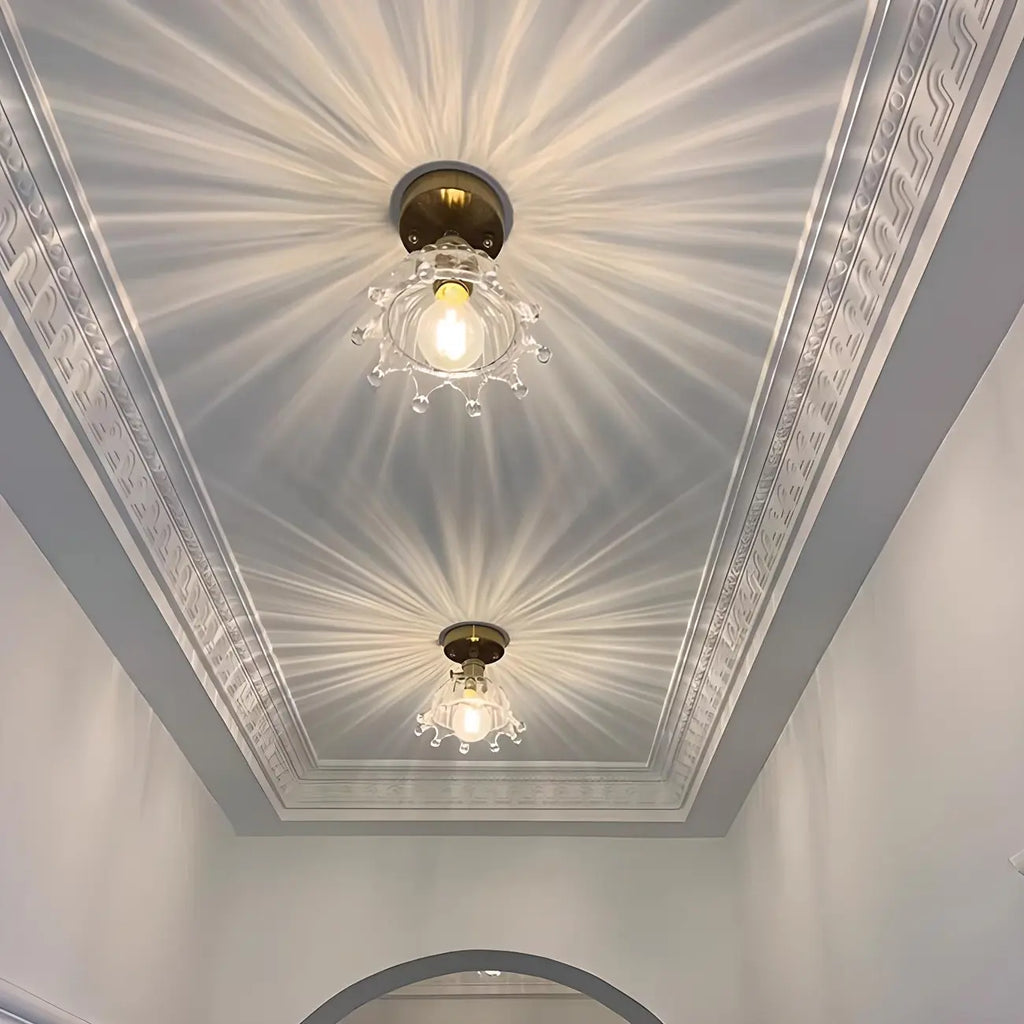 Plafonnier LED semi-encastré géométrique doré pour la décoration d'un couloir