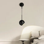 Applique murale LED globe élégante et réglable pour chevet, à intensité variable