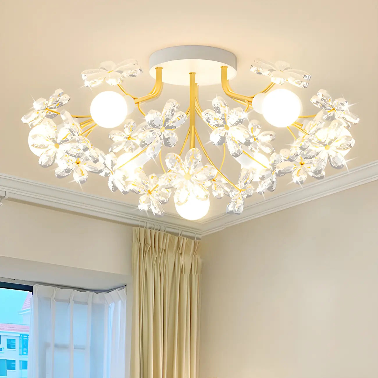 Plafonnier semi-encastré élégant à motif floral en cristal doré