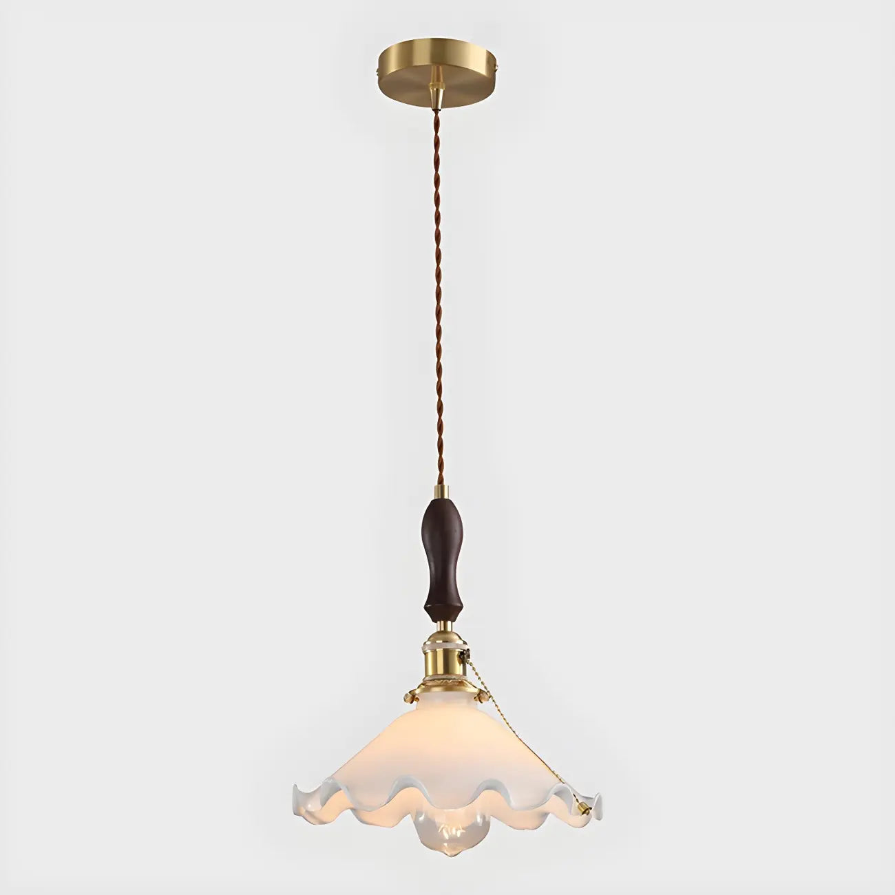 Suspension moderne en verre avec accents dorés et fleurs