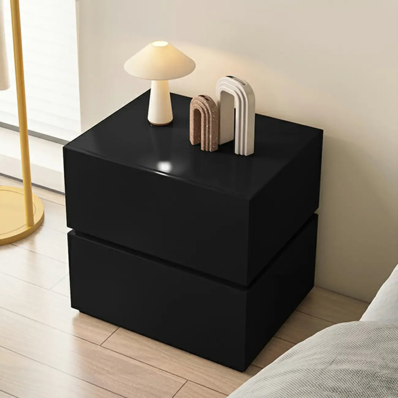 Table de chevet minimaliste à 2 tiroirs en bois noir brillant