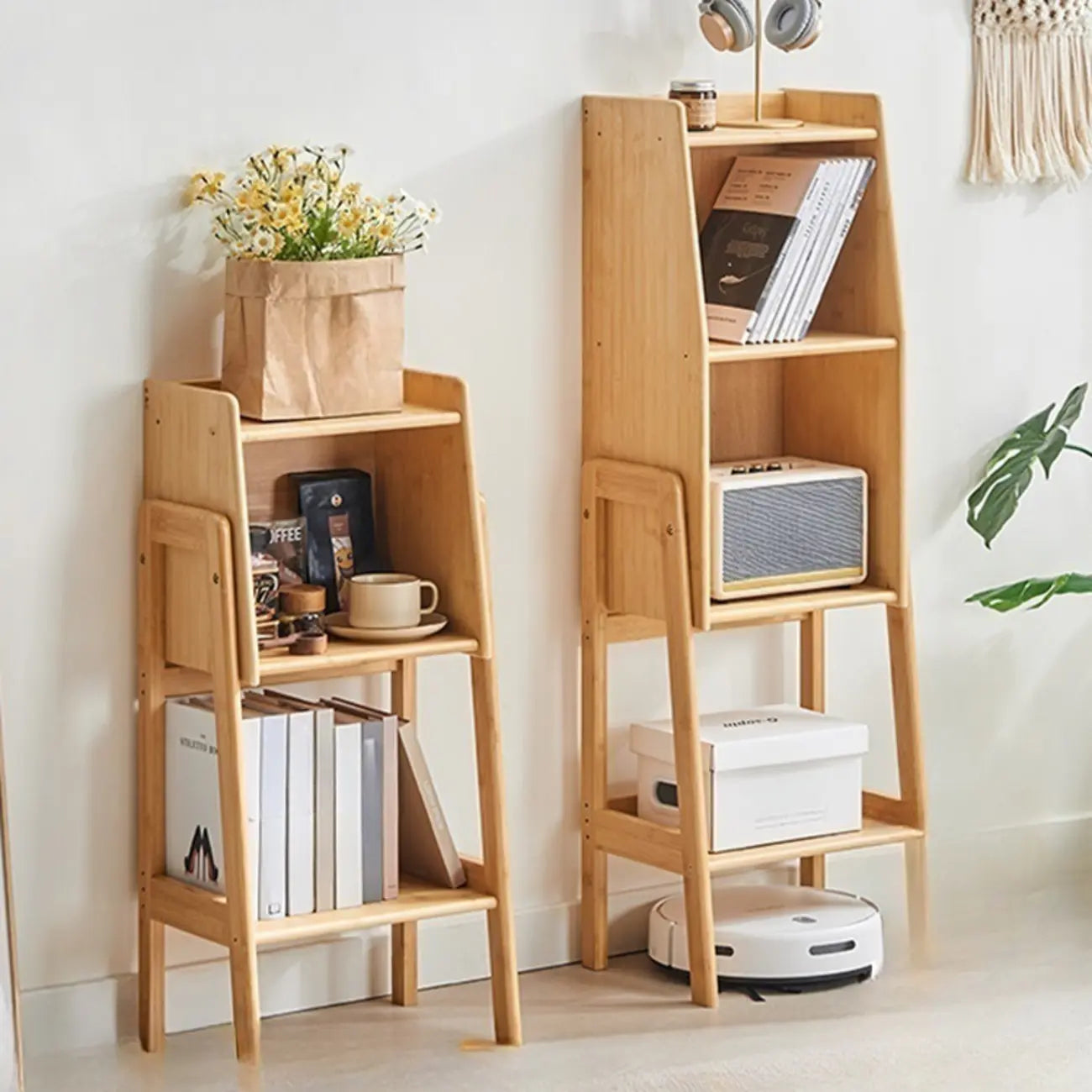 Libreria a scaletta stretta in legno antica moderna