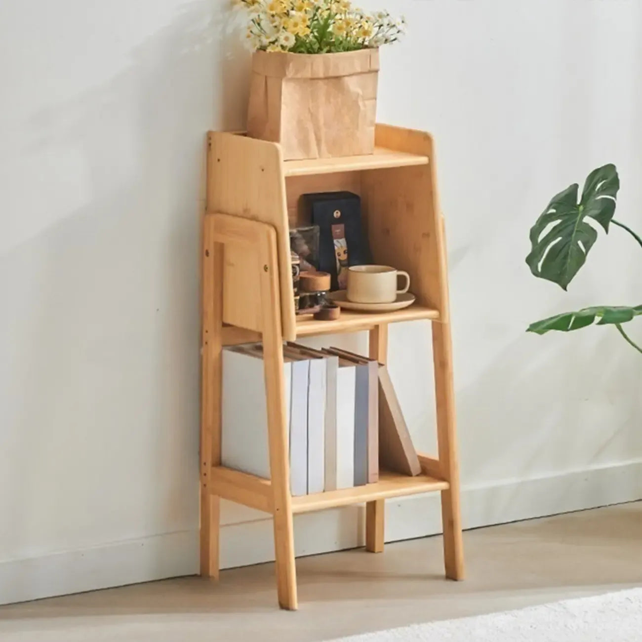 Libreria a scaletta stretta in legno antica moderna
