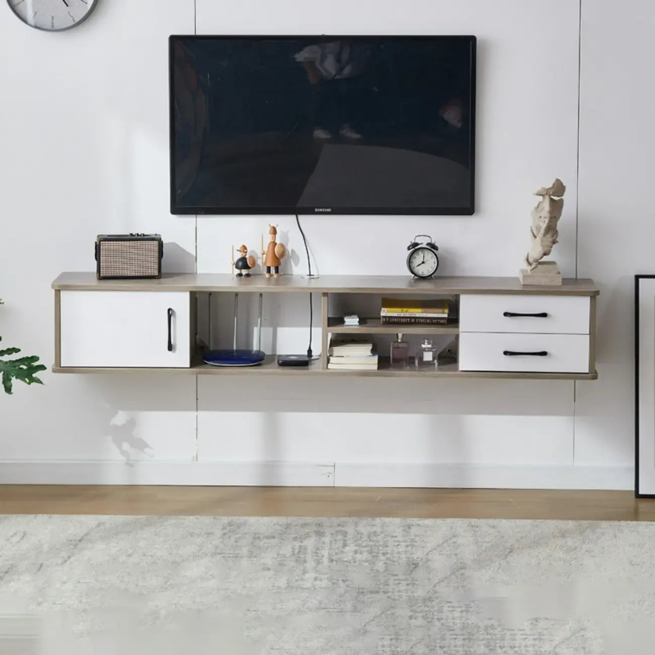 Mobile TV sospeso con 59 cassetti e ripiani aperti in legno grigio