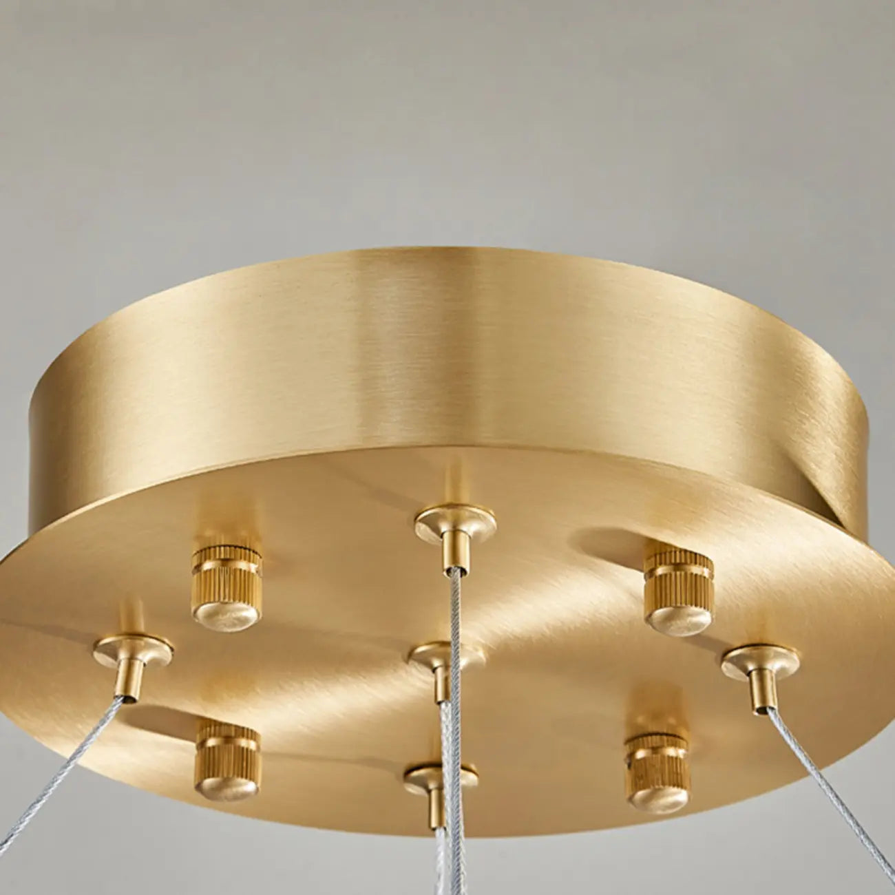 Lampadario moderno a sospensione circolare con anelli in onice, agata e oro