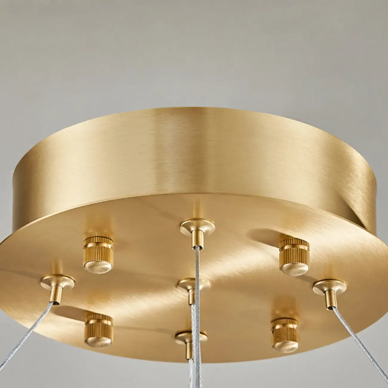 Lampadario moderno a sospensione circolare con anelli in onice, agata e oro