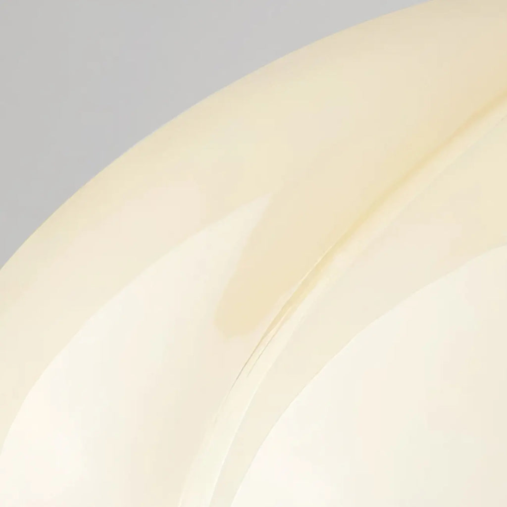 Mini plafonnier semi-encastré minimaliste en verre jaune laiteux avec dôme, style minimaliste