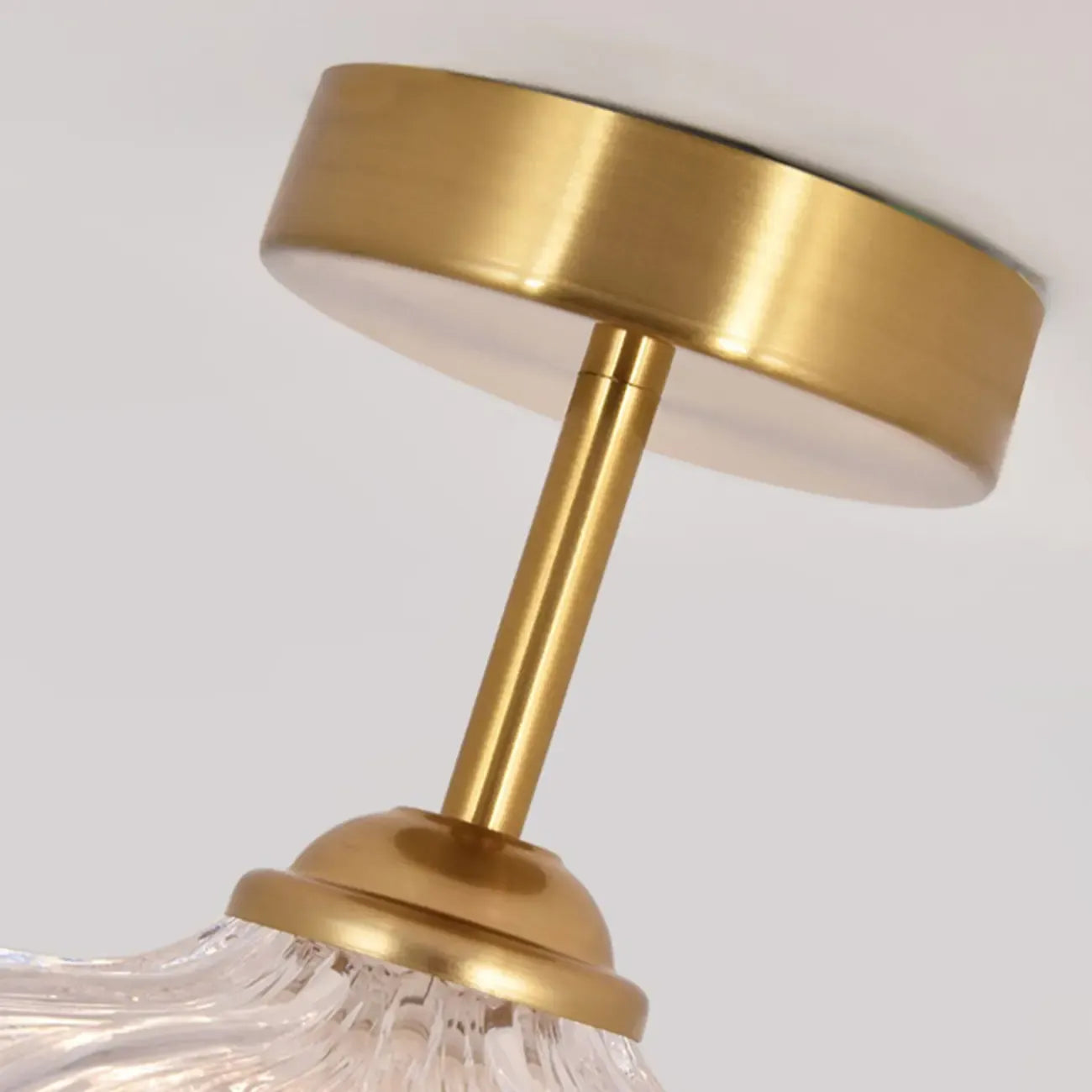 Mini lustre semi-encastré en cristal doré à une lumière