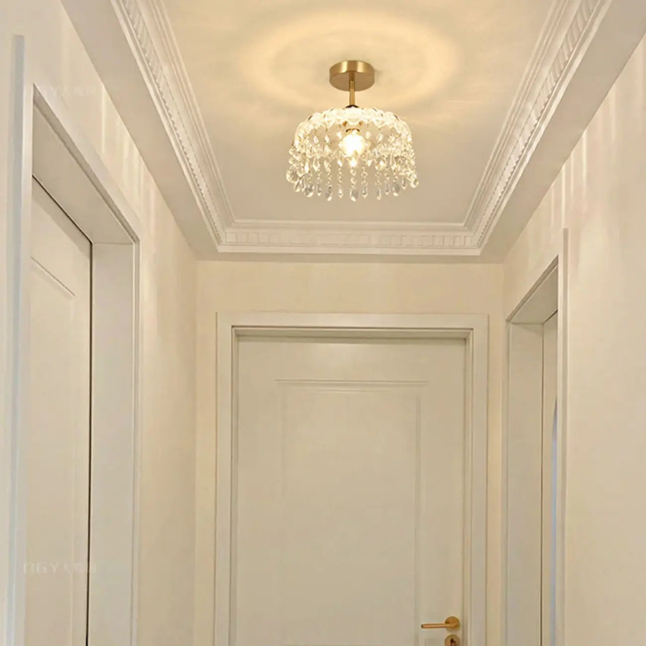 Mini lustre semi-encastré en cristal doré à une lumière