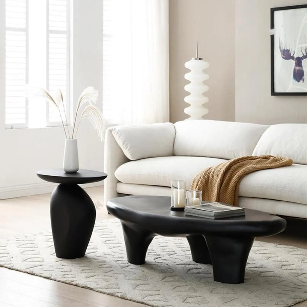 Table d'appoint moderne noire avec piètement en acier