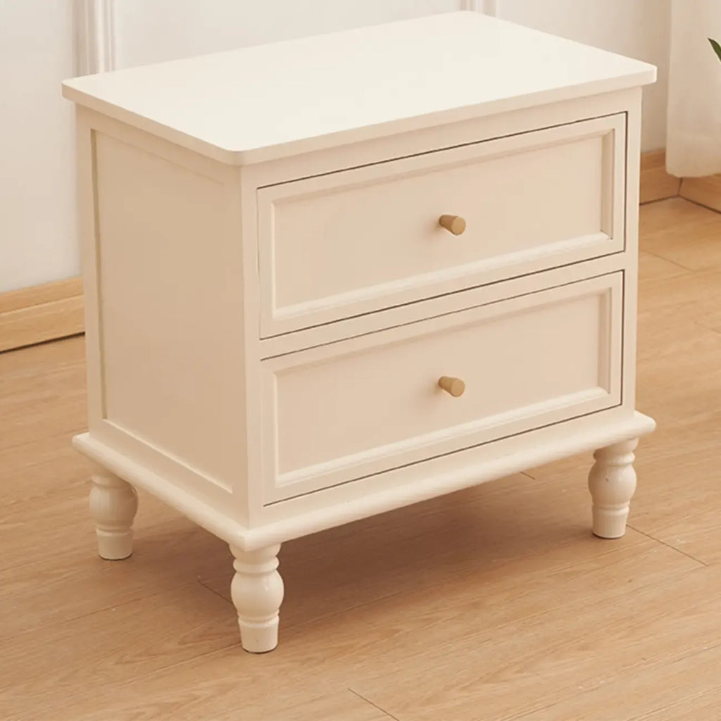 Table de chevet classique à 3 tiroirs en bois blanc pur