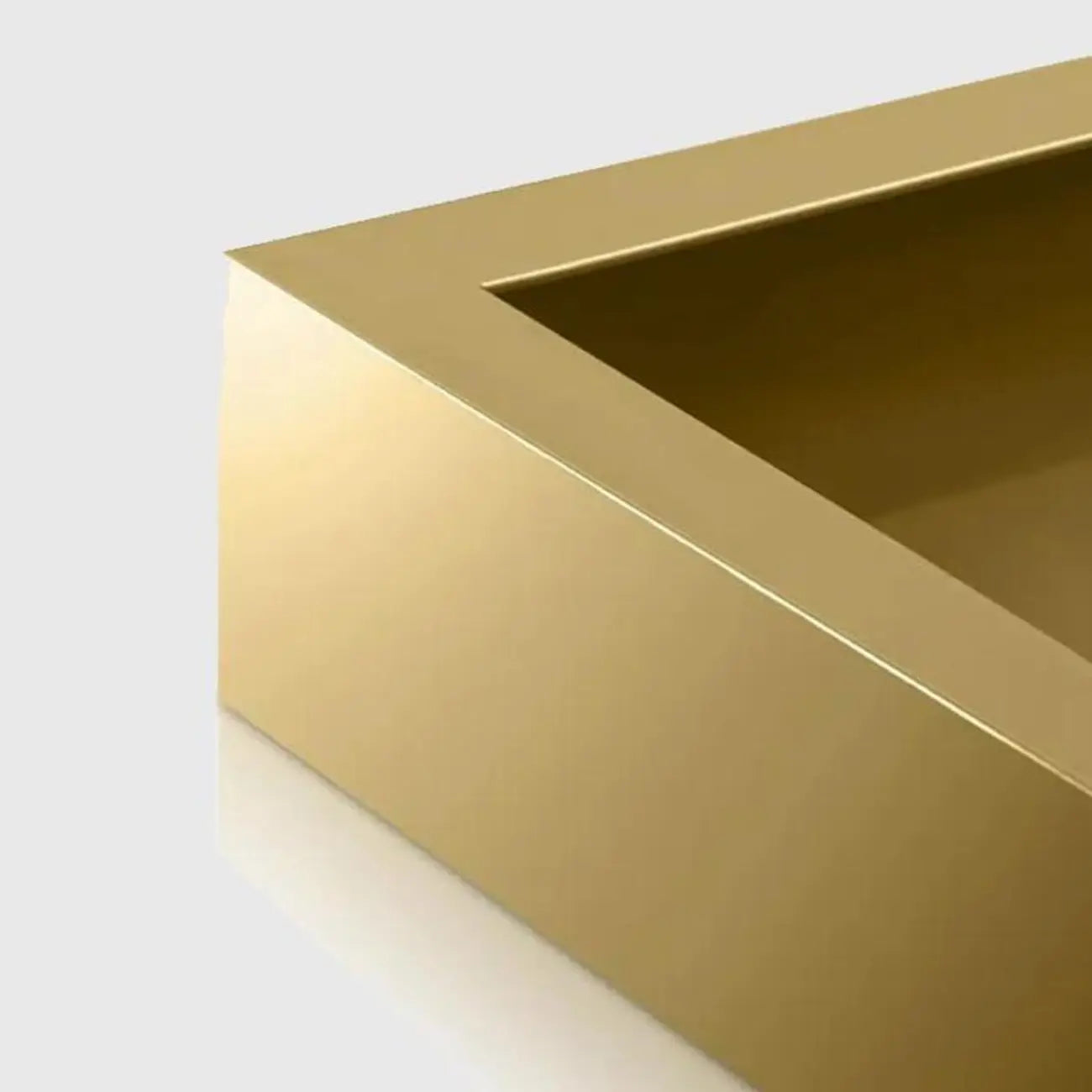 Vitrine moderne glamour en bois blanc et or avec verre
