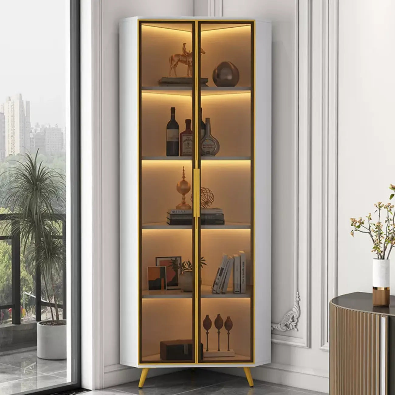 Vitrine moderne glamour en bois blanc et or avec verre
