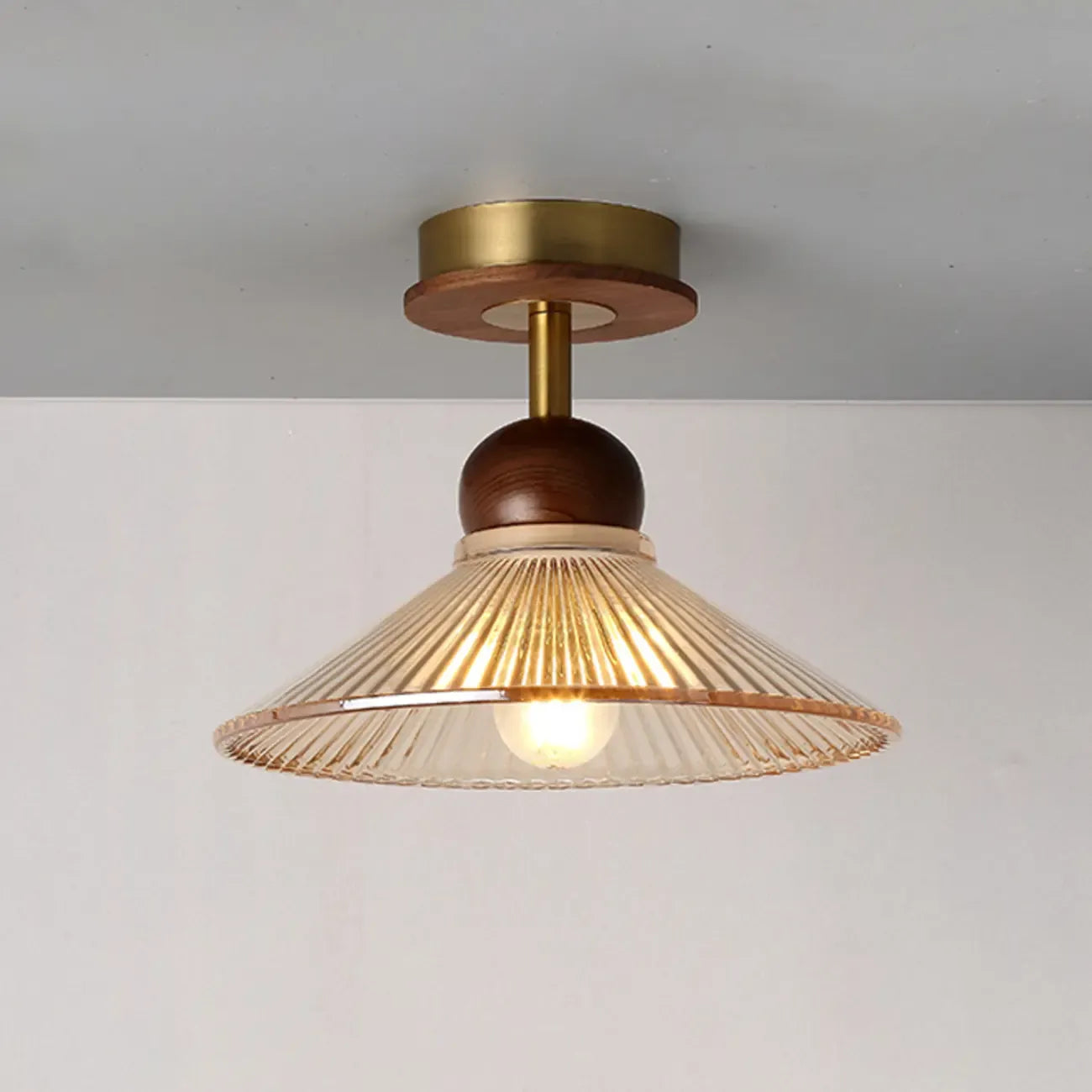 Plafonnier semi-encastré à dôme en verre dégradé caramel