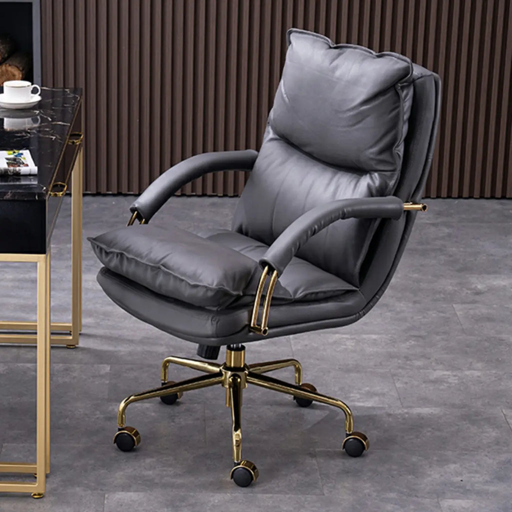 Chaise de bureau ergonomique à roulettes en cuir véritable marron