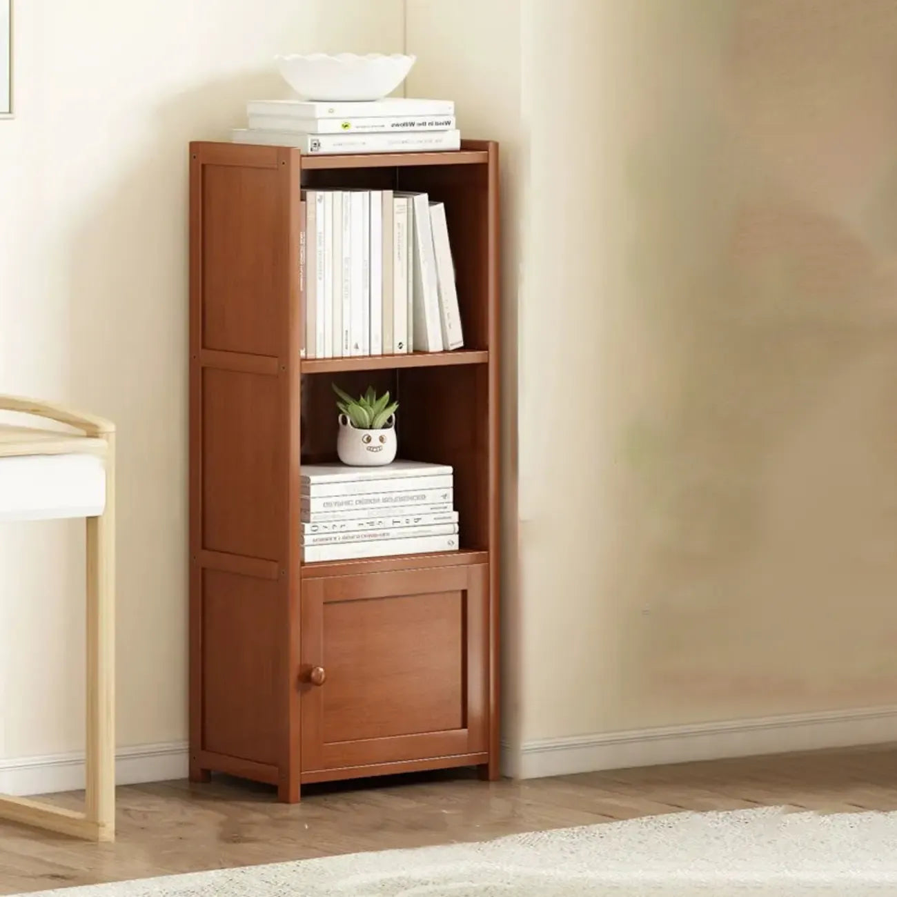 Armoire de rangement d'angle géométrique à plusieurs niveaux en bois brun