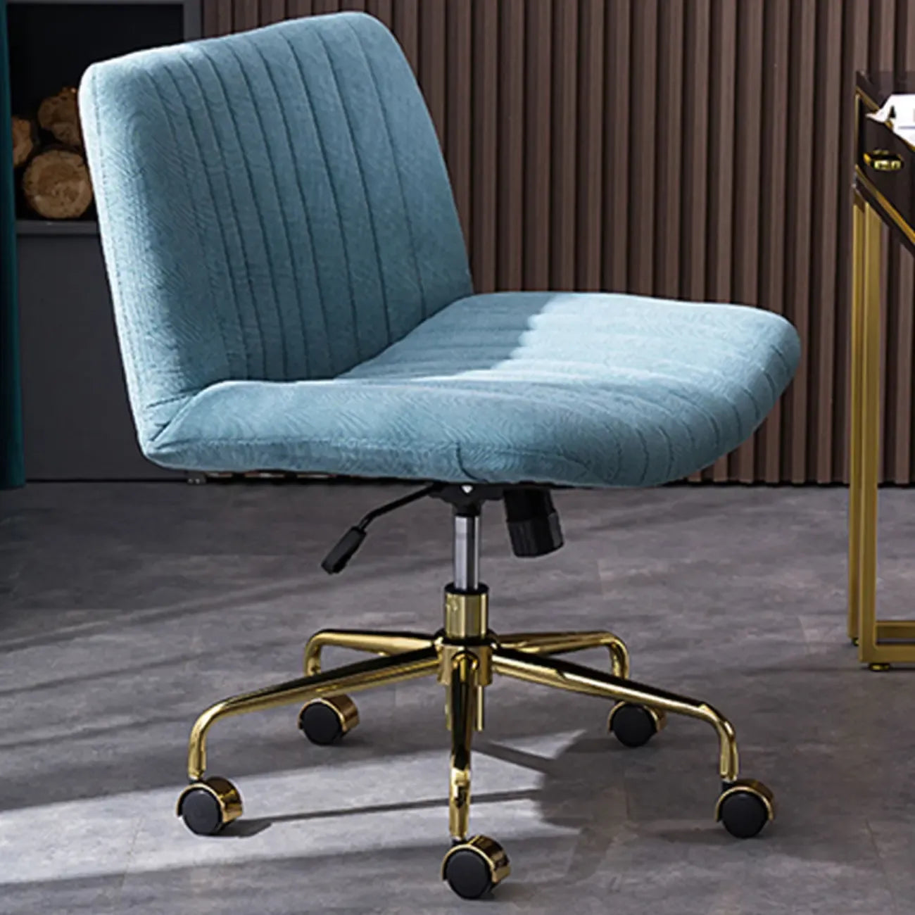 Fauteuil de bureau pivotant élégant, revêtu de lin gris