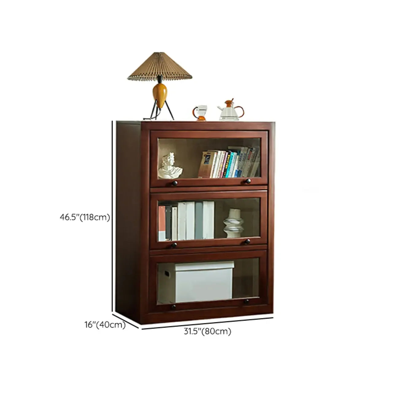 Armoire de rangement classique en bois brun avec verre inversé