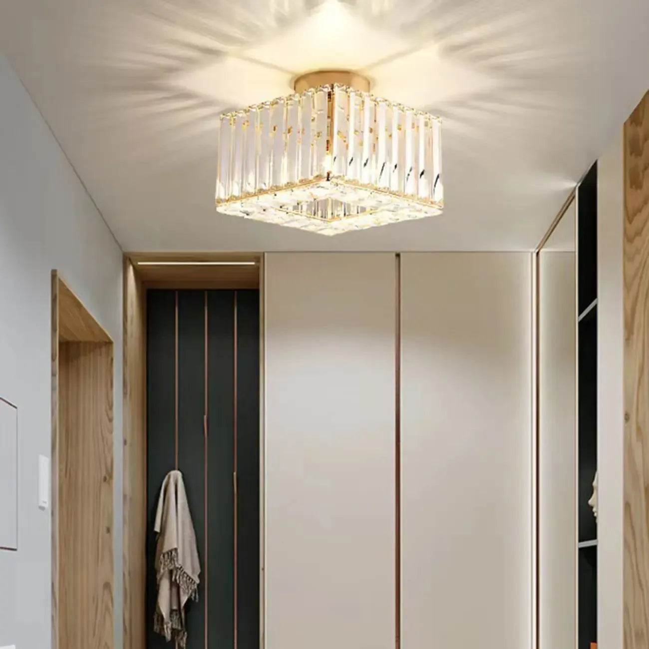 Plafonnier semi-encastré carré en cristal doré moderne