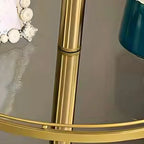 Lampadaire vertical luxueux en tissu vert plissé avec étagère