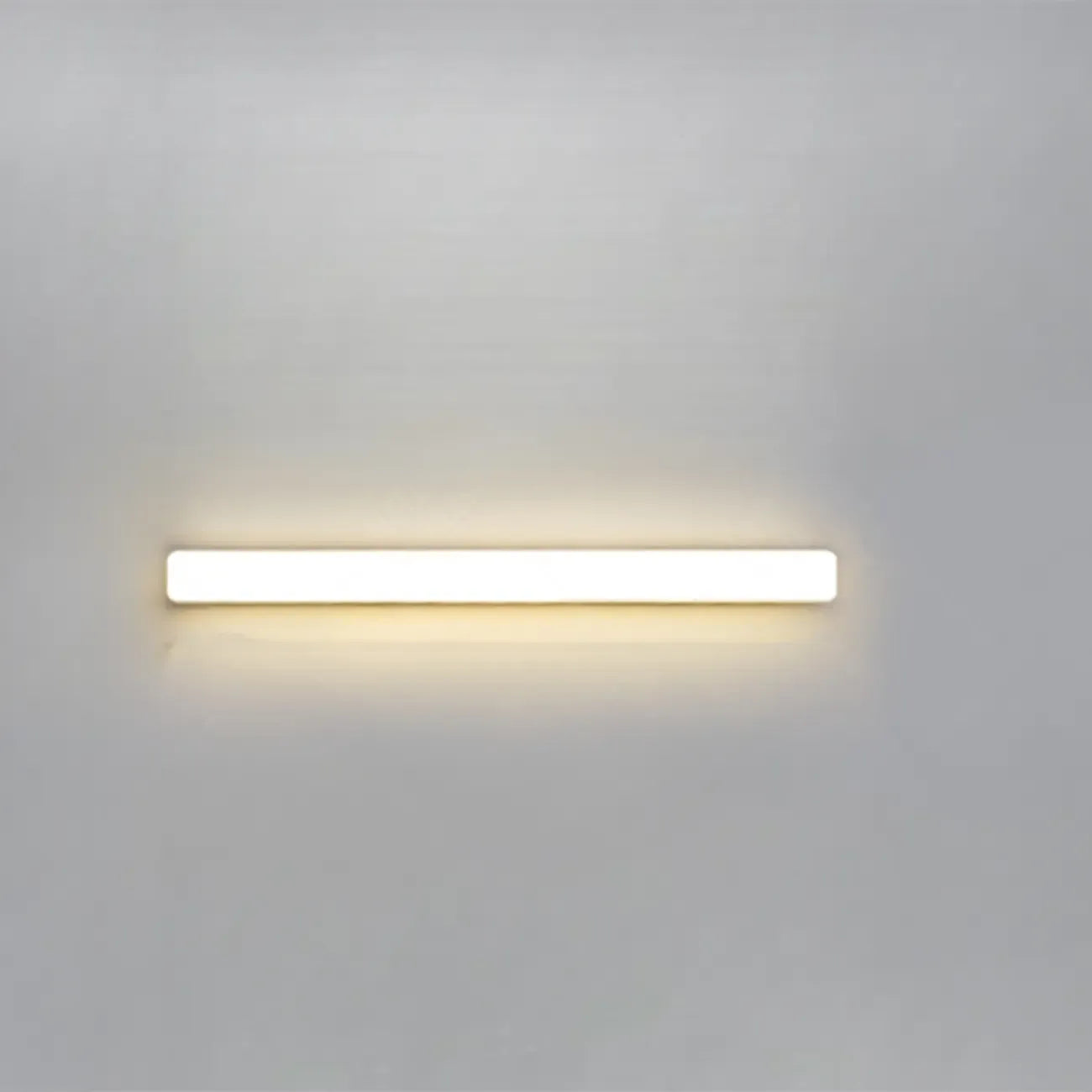 Applique murale LED Glam Tube avec abat-jour en plastique pour salle de bain