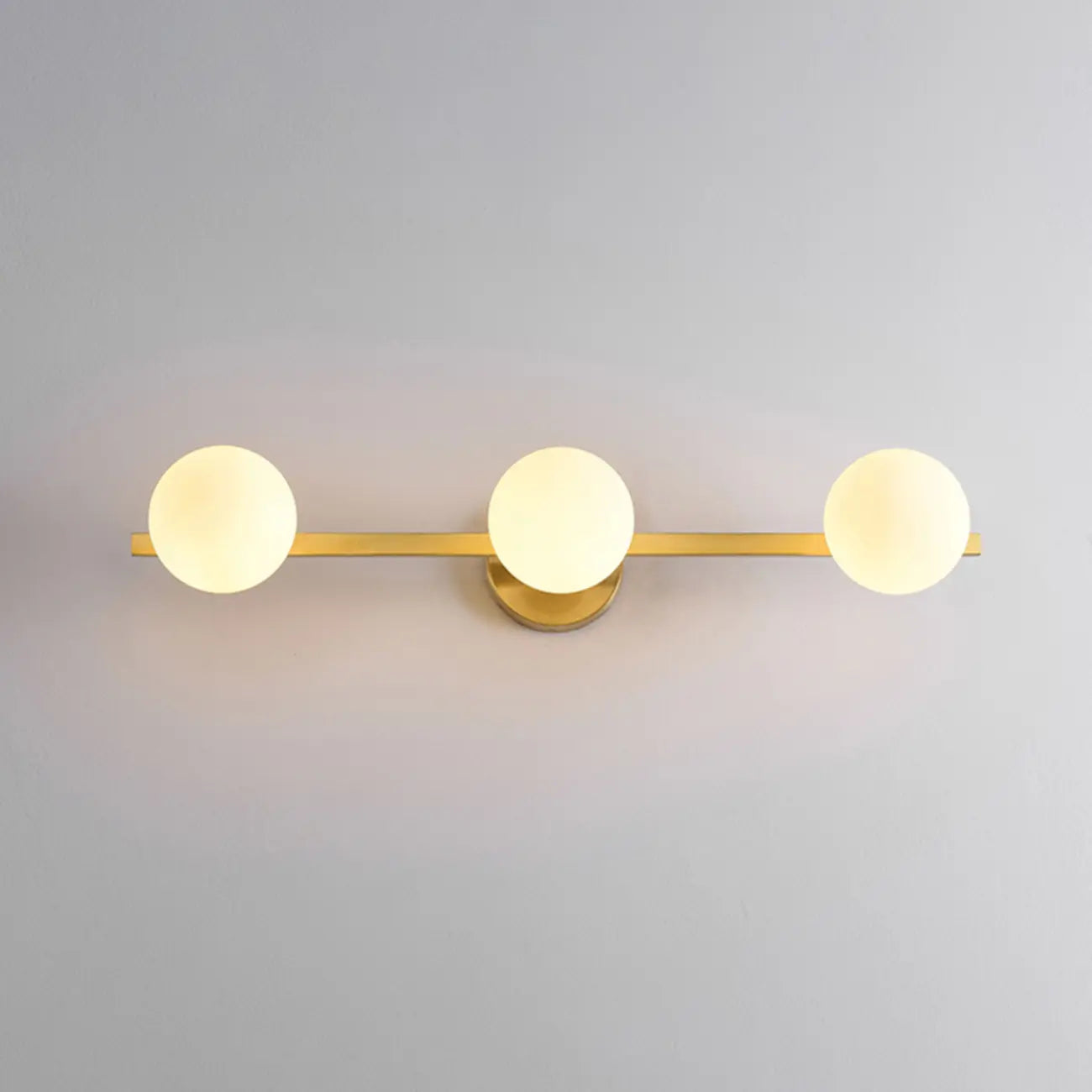 Applique murale moderne en verre doré avec globe pour salle de bain