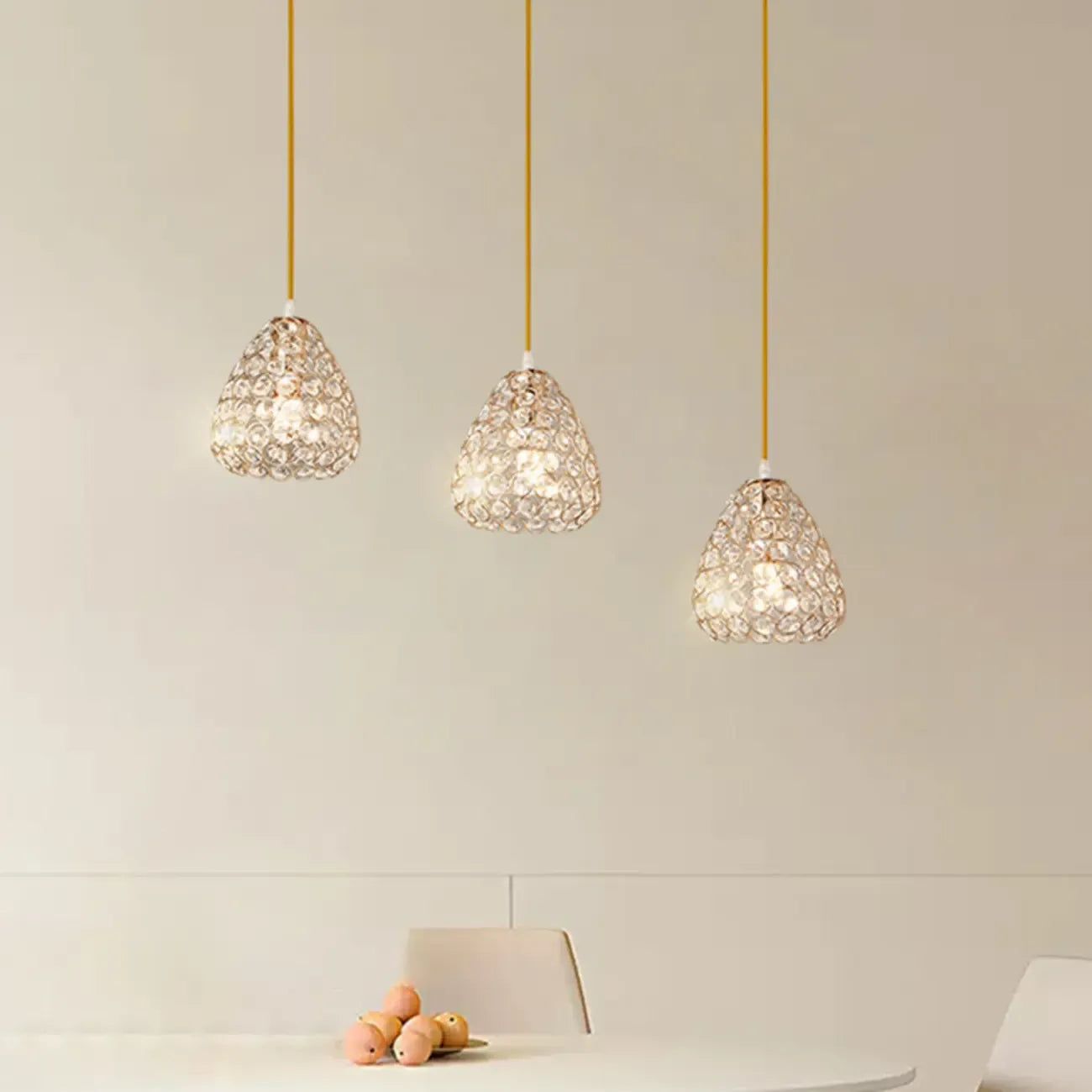 Suspension moderne à 3 lumières en chrome et cristal pour îlot de cuisine