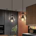 Suspension moderne en verre noir globe pour îlot de cuisine