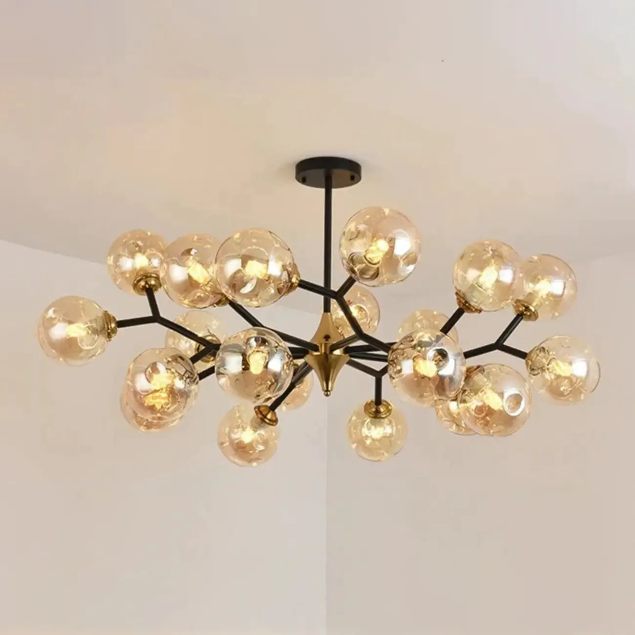 Lustre Sputnik moderne en verre noir et or