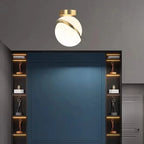 Mini plafonnier sphérique doré élégant