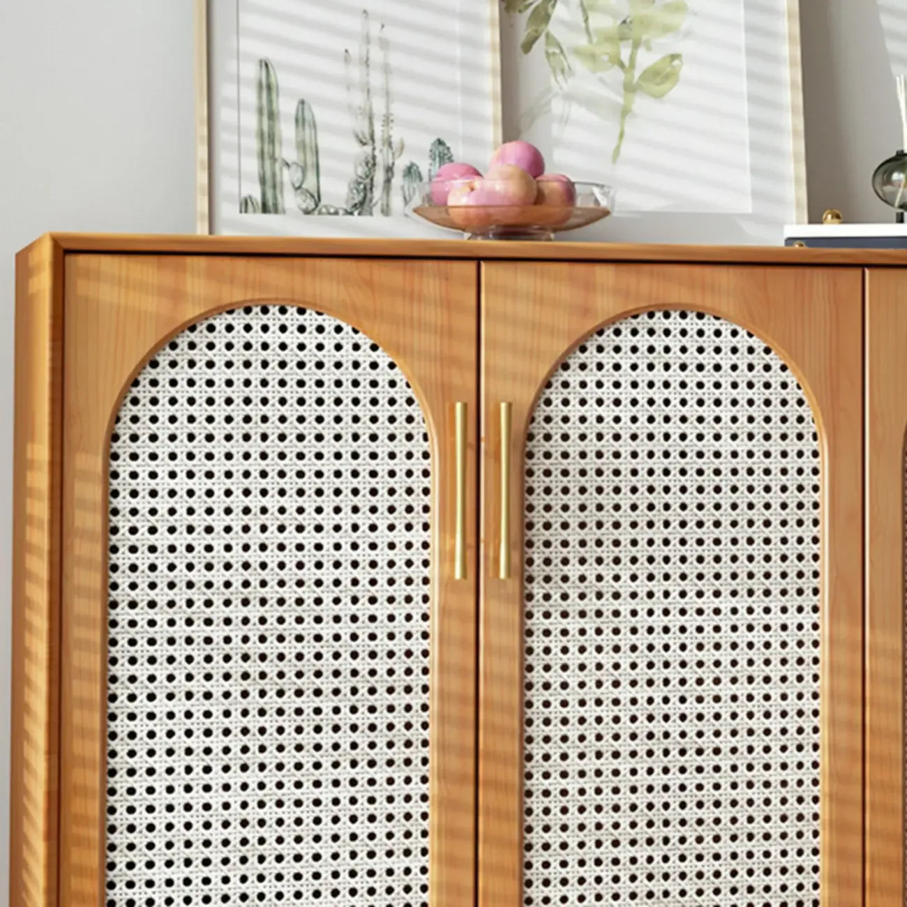 Meuble de rangement moderne à façade en bois noir tressé pour salon