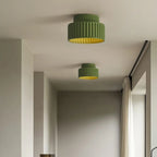 Plafonnier minimaliste cylindrique nervuré en plastique