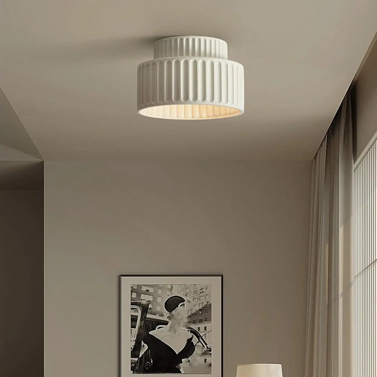 Plafonnier minimaliste cylindrique nervuré en plastique