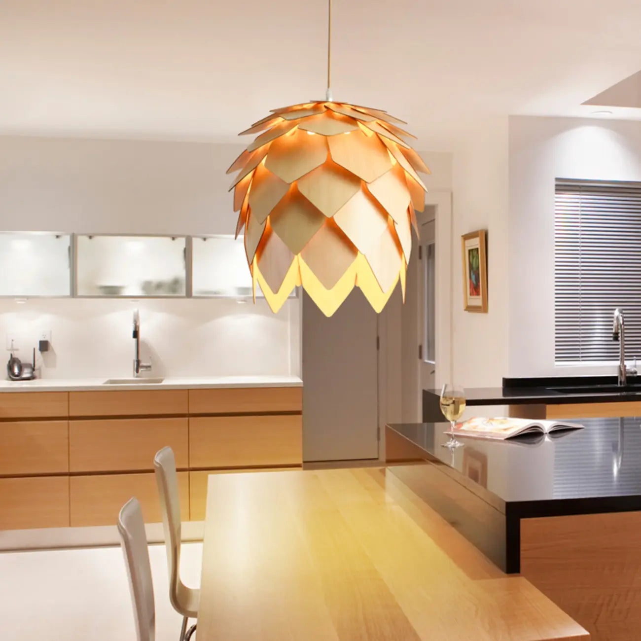 Suspension moderne en bois en forme de pomme de pin, réglable pour salle à manger