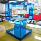 Table d'appoint carrée glamour en acrylique avec rangement ouvert pour salon