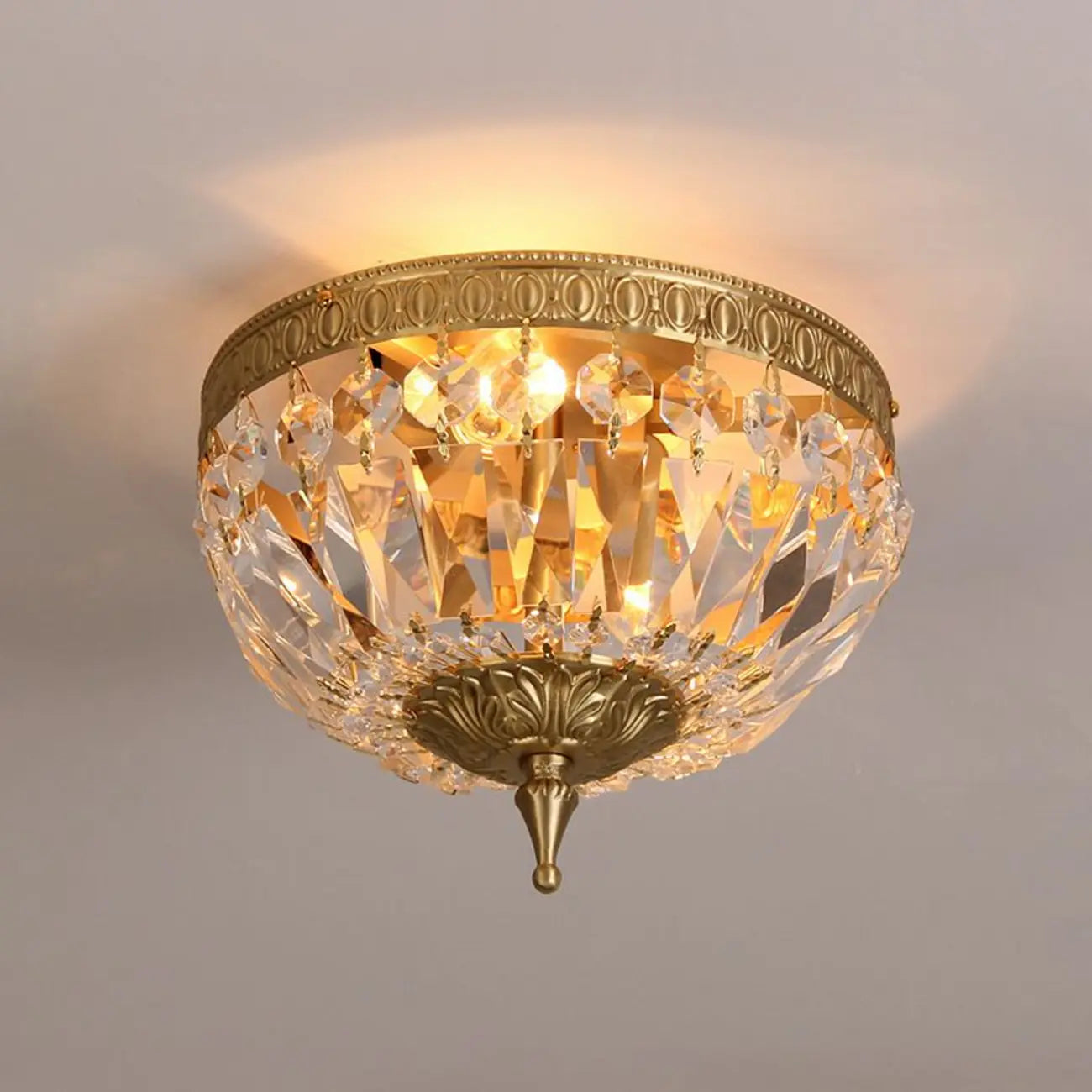 Plafonnier tambour en laiton et cristal de style classique européen